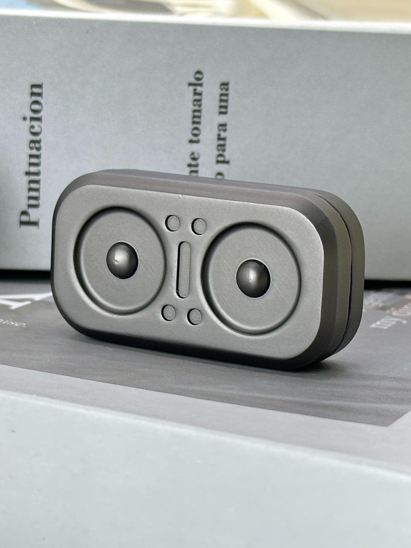 T-Conceal Fidget Spinner Owl Metal Fidget Slider Decompress Magnetic Toys Adults Gift