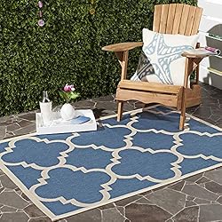 SAFAVIEH Courtyard Collection Accent Rug - 4' x