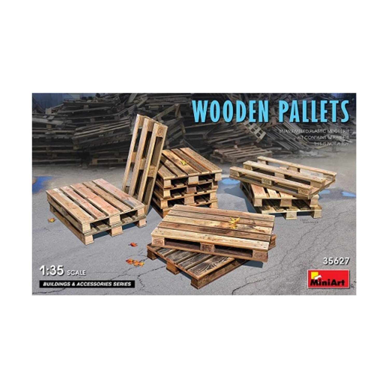 Miniart 1:35 - Wooden Pallets, Molded Color