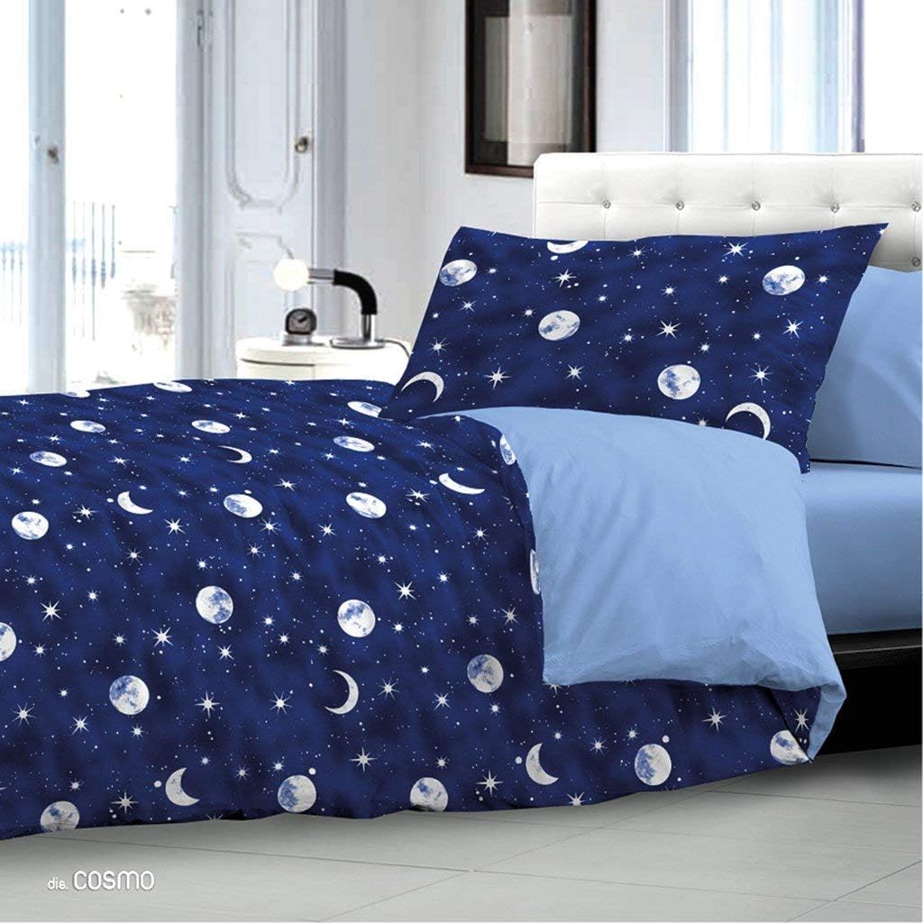 Offer Save: Winter Microfibre Quilt – Double – Moon & Planets Stars – Cosmo + 2 Free Pillowcases – Filling 280 gr/mq Ideal for Warming L Winter. Machine Washable at 30 °