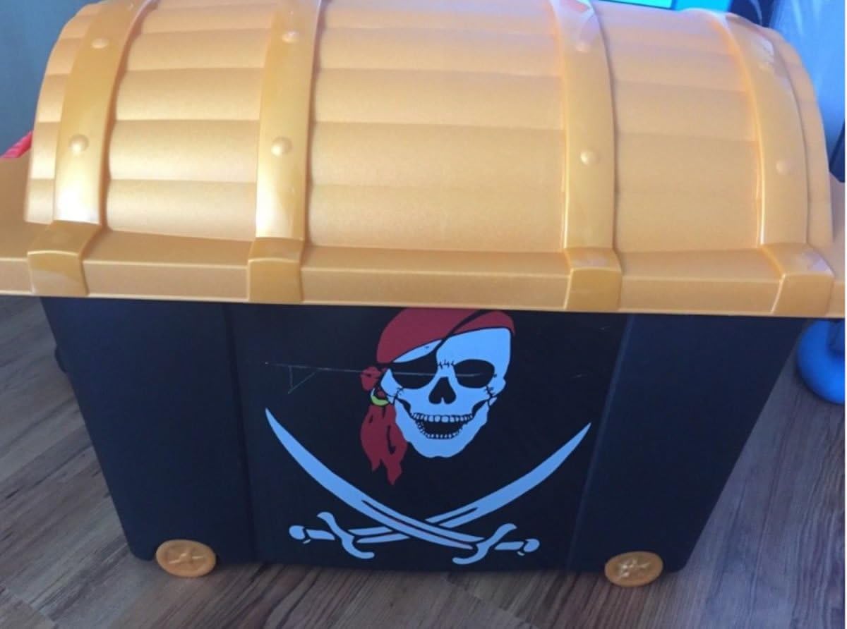 Black Toy Box Pirate Design Toy Storage Box 60 L Amazon.co.uk Toys