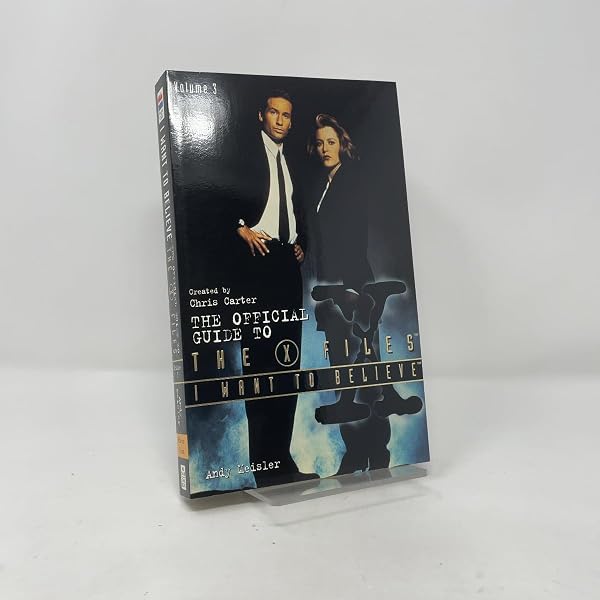 All Things (The Official Guide to the X-Files, Vol. 6): Shapiro