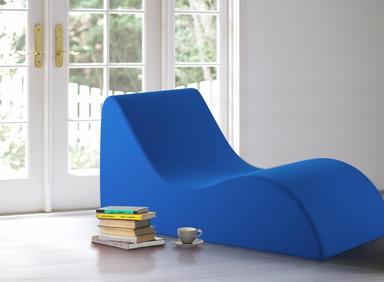 Funky Modern Chairs for Those Who Live in a Place that's Different