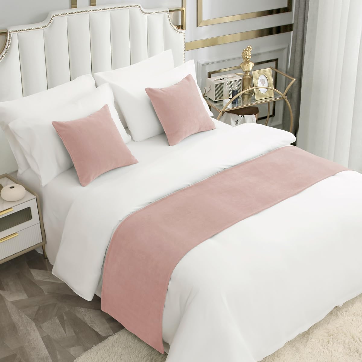AMBERIS Bed Runner Single Layer Chenille Coral Pink, Modern Style Bed Scarves for Home Hotel Decorations (Pillowcases sold separately)