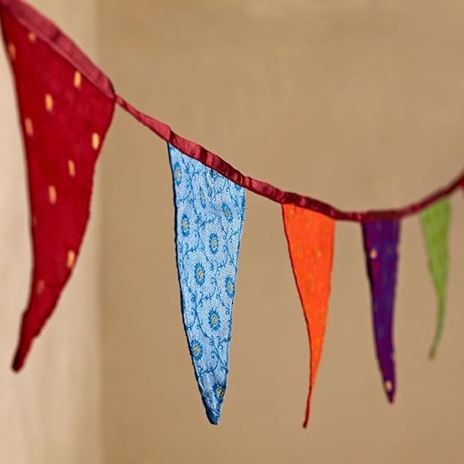 Fair Trade Wimpel mit 10 große Fähnchen 280cm