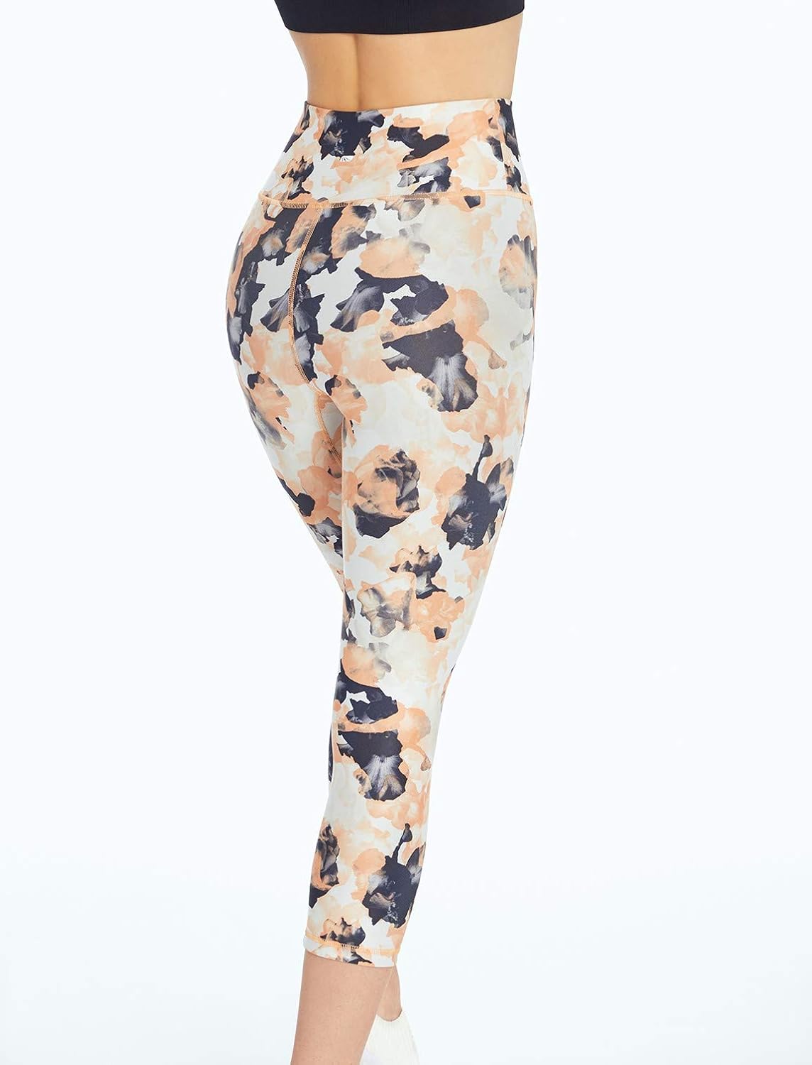 Marika Women's Gaby High Rise Capri Legging: Clothing