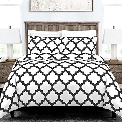 Italian Luxury Quatrefoil Duvet Cover Set - 3-Piece Ultra Soft Double Brushed Microfiber Printed Cover with Shams - Twin/TwinXL - White/Gray