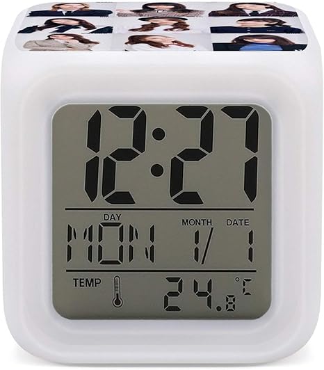 Amazon Niziu 目覚まし時計 置き時計 15曲メロディ 卓上時計 連続秒針 クロック アナログ式 クオーツ シンプル 大音量 おしゃれ 静か スヌーズ 電池式 音楽 簡潔 置き時計 掛け時計 オンライン通販