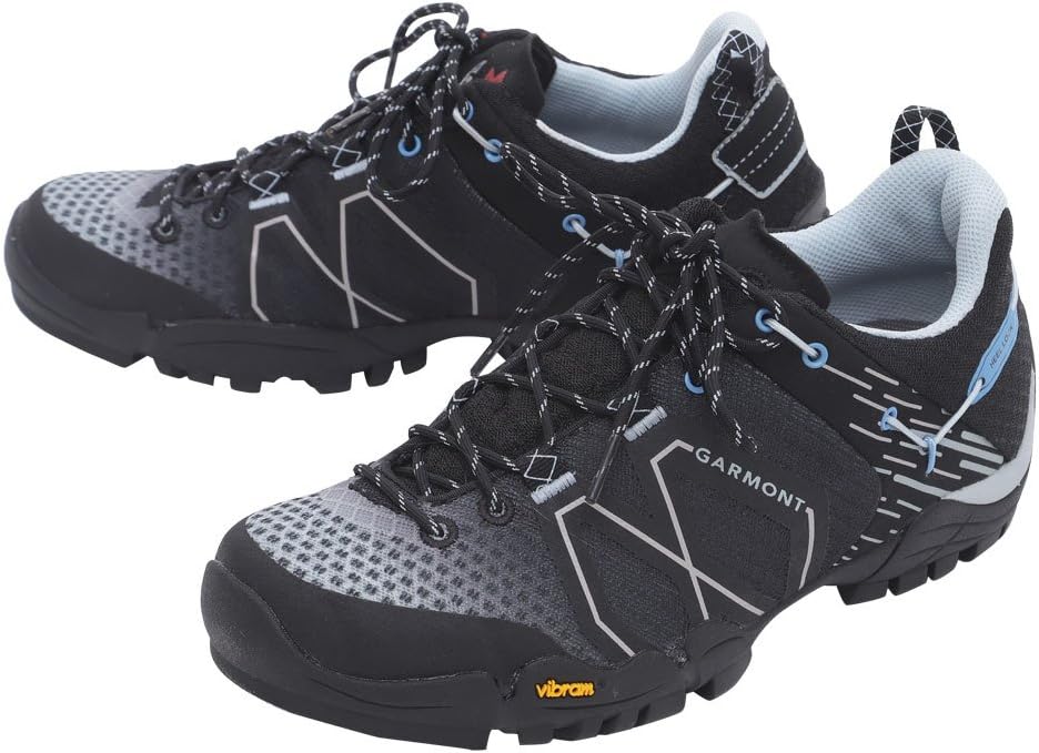 on cloud hiking shoes