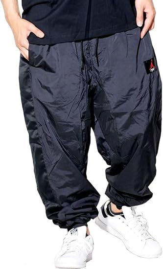 Amazon ナイキ Nike Jordan ジョーダン ナイロンパンツ Ao0557 Flight Warm Up Pants ブラック 並行輸入品 パンツ 通販