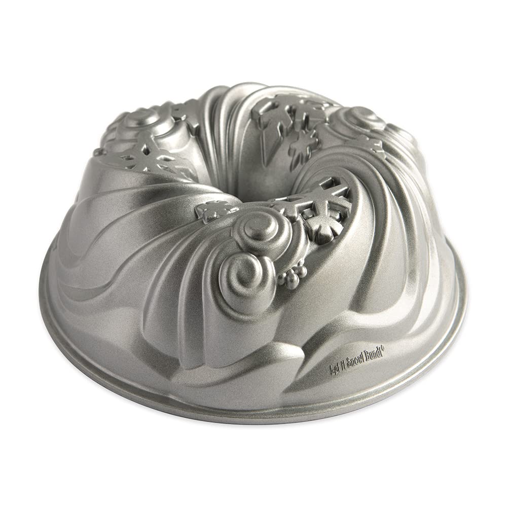 Nordic Ware Let It Snow Bundt Tin, Aluminium Non-Stick Baking Tin , Colour: Silver, (93648), 10 Cup Capacity