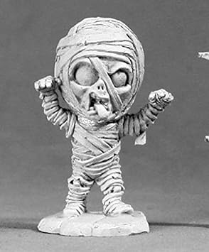 Dark Heaven Legends Reaper Miniature - Sandy (#01536)