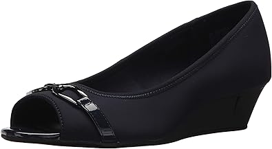 bandolino black wedges