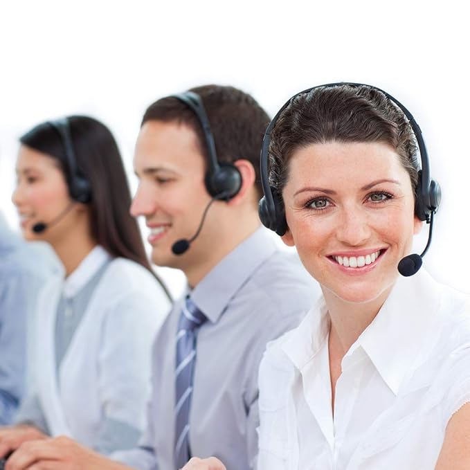 Обратная связь голосовая. Колл центр. E calling. E calling. Девушка колл центр.