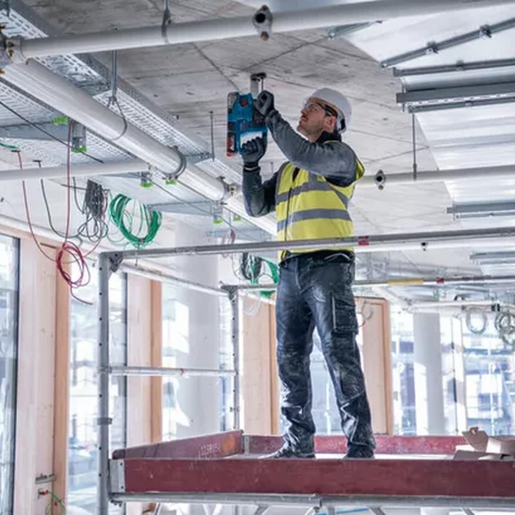 Bosch Professional 18V System Akku Bohrhammer GBH 18V-22 (mit SDS plus, KickBack Control und Vibration Control, inkl. GDE 18V-12, L-BOXX, ohne Akku/Ladegerät) 5