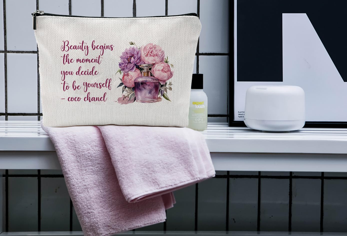 Coco Chanel Quotes Makeup Bag Fashion Gift for Girls Beauty Flower Fragrance Begins The Moment You Decide to Be Yourself - Waterproof Linen Toiletry Bag for