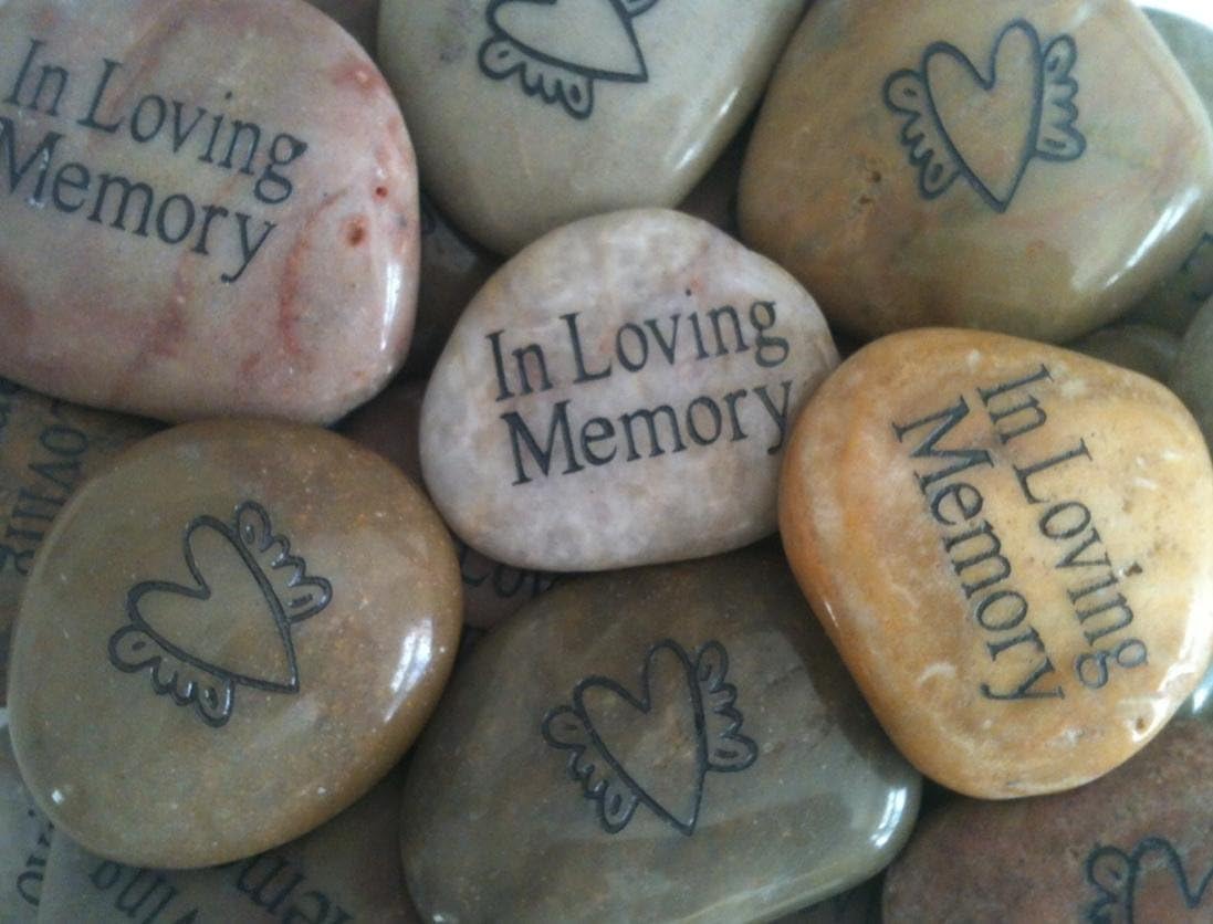 Memory Stones with Heart and Angel Wings (Set of 25