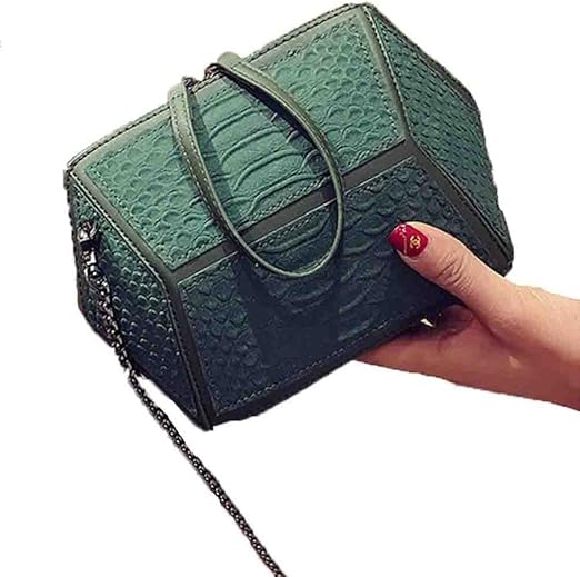Amazon Co Jp Mengfan レディースバッグ 菱形 蛇の紋 ミニ チェーンバッグ ファッション おしゃれ 単肩斜 無地 ショルダーバッグ 復古 百搭 小さいバッグ 結婚式 二次会 パーティー グリーン 服 ファッション小物