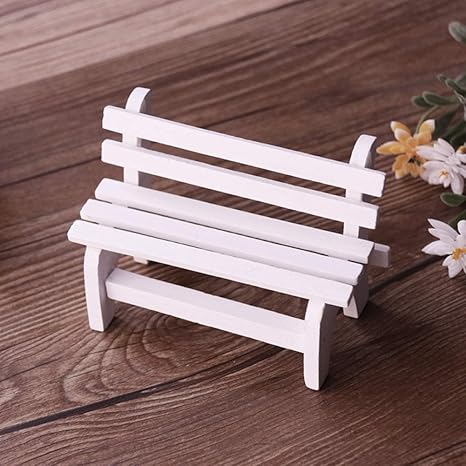 Vientiane Miniatur Gartenbank Miniatur Garten Patio Furniture Holz Stuhl Micro Landschaft Dekoration Fur Diy Dekorative Verzierungen Fotografie Requisiten 10 5 X 5 X 7cm Amazon De Spielzeug