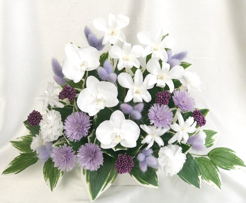 Web限定 高級胡蝶蘭プリザをたっぷり使った淡いライラック色の小花とのアレンジ プリザーブドフラワー B00gfkdnpi 人気ショップが最安値挑戦 90a3acu P1ai