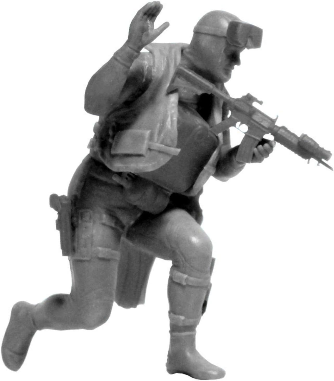ICM 1:24 - S.E.A.L. Team Fighter #2, Black, XXL - Image 3