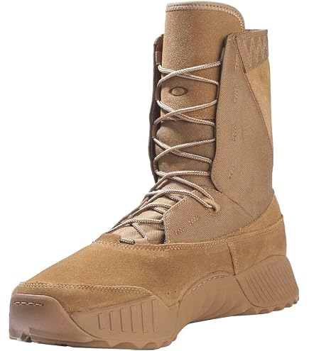 Amazon.com: Oakley SI Light Patrol Boot Blackout Size 8 11190-02E