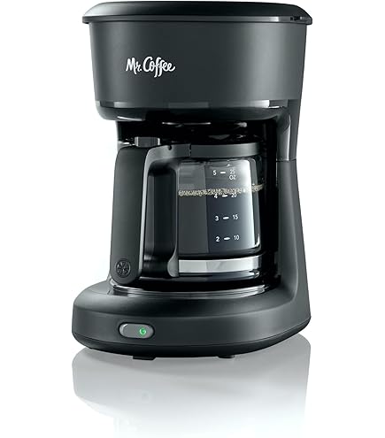 Amazon.com: Mr. Coffee 4-Cup Coffee Maker, White - DR4-RB: Drip Coffeemakers:  Home & Kitchen