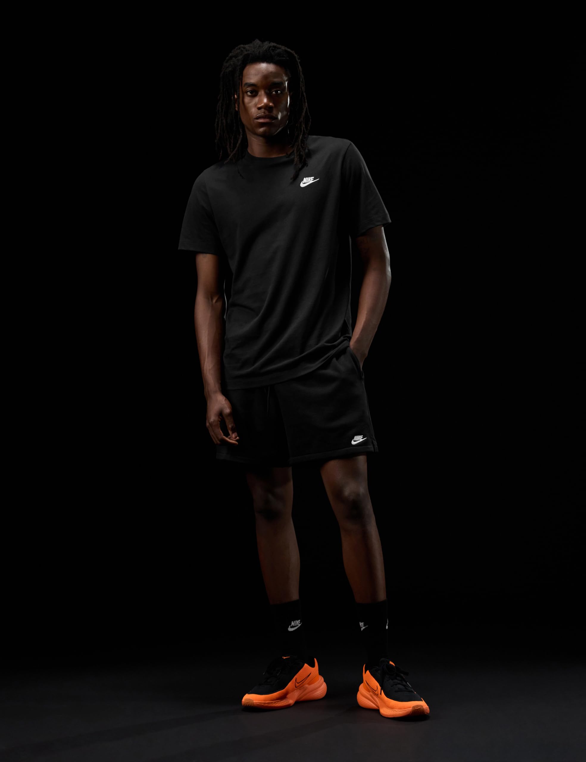 Nike Women's Long-Sleeved Shirt Embossed