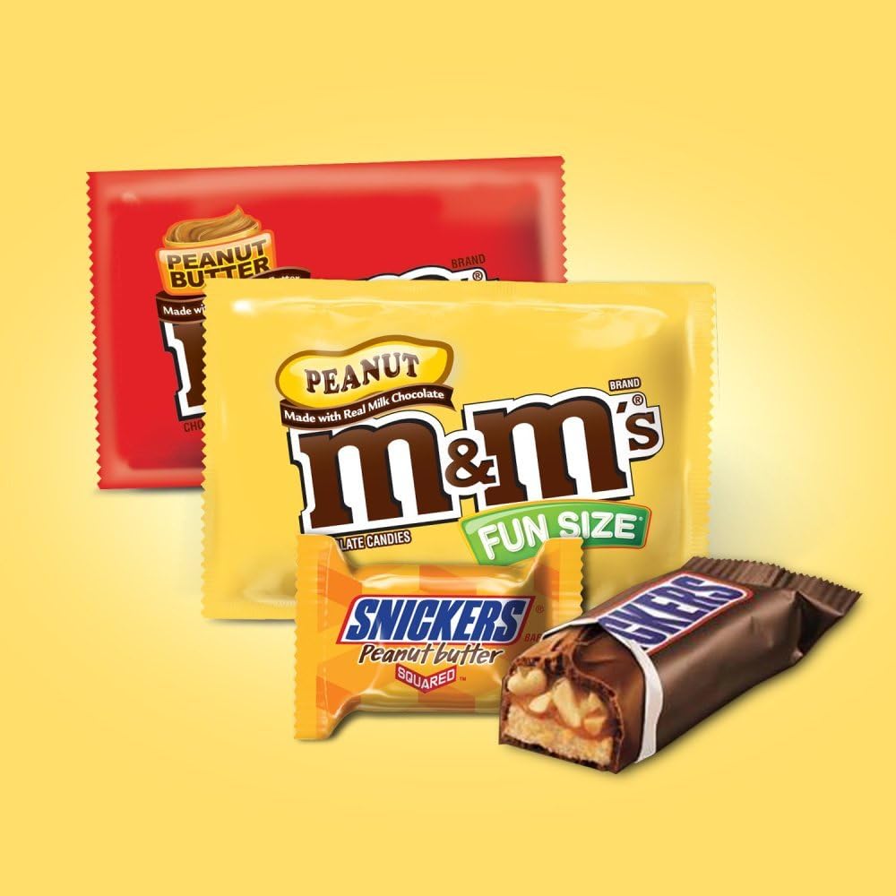 SNICKERS & M&M'S Peanut & Peanut Butter Lovers Fun Size Chocolate Candy Variety Mix 32.2-Ounce 55-Piece Bag: Grocery & Gourmet Food