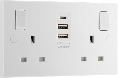 BG Electrical 15W Double Switched USB Socket with Type A and Type C USB Ports