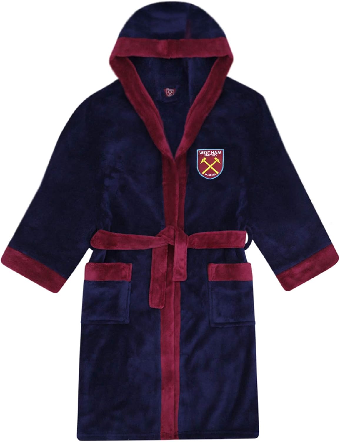 gucci heart ring on finger