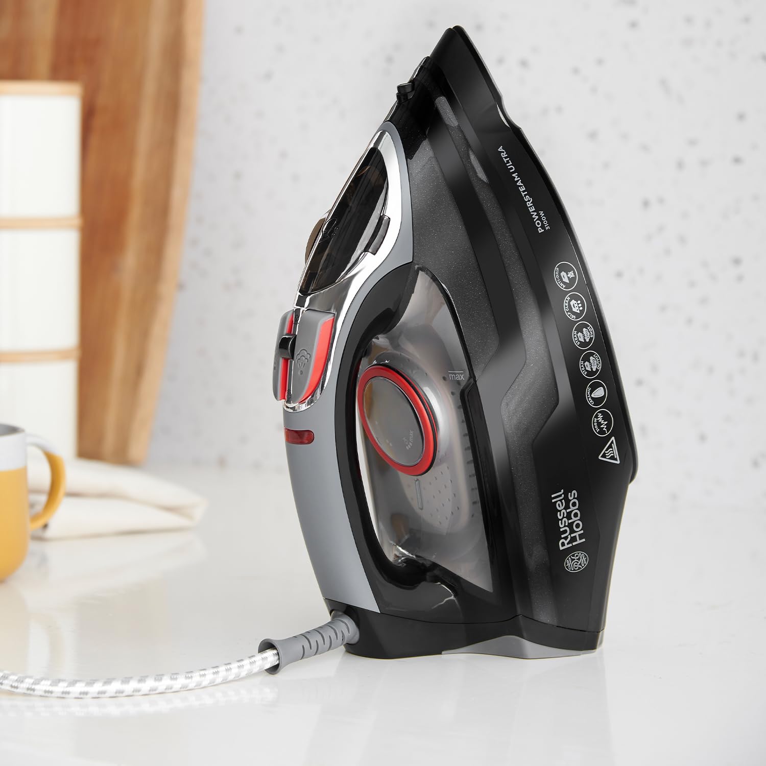 Russell Hobbs Steam Iron [3100W, 210 g/min extra steam boost, 70 g/min steam] Power Steam (350ml, ceramic soleplate, self-cleaning & spray water function, anti-limescale, drip stop) 20630
