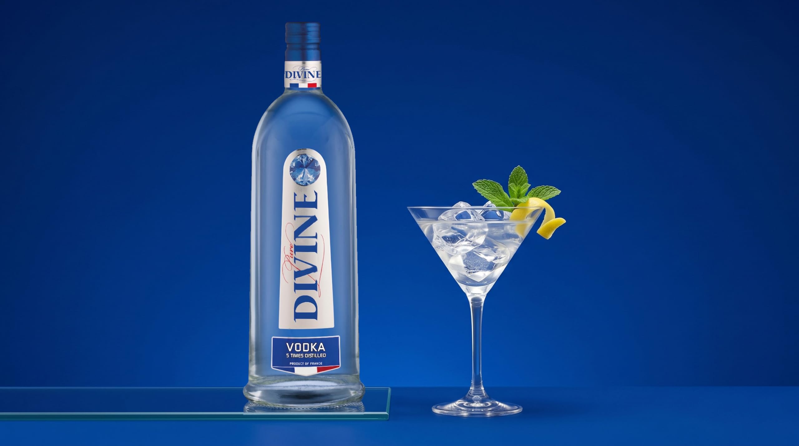 Pure Divine - Französischer Vodka aus den Nordvogesen - 37.5 Prozent Vol (1 x 0,7 l) 4