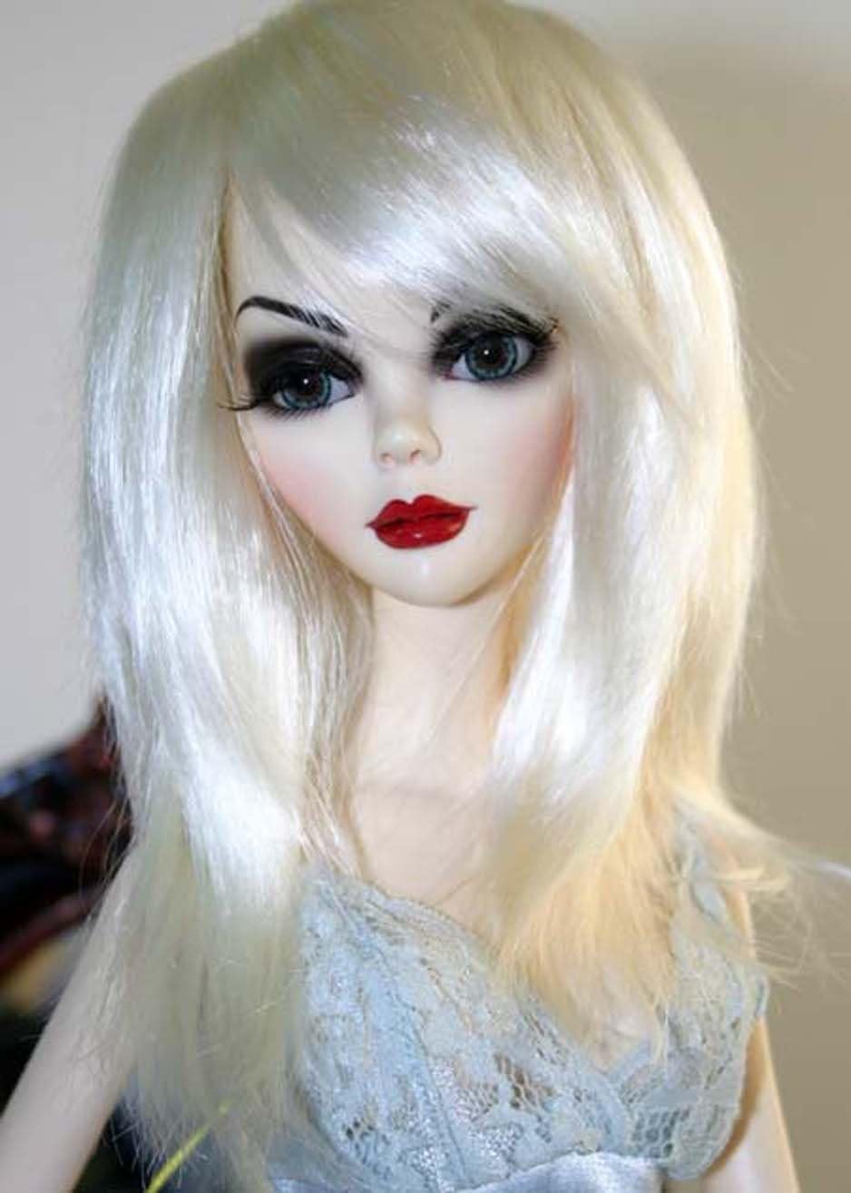 Monique Gold Collection White Blond Wig w/ Bangs Size 6-7 Ellowyne Kish Tonner - JoJo