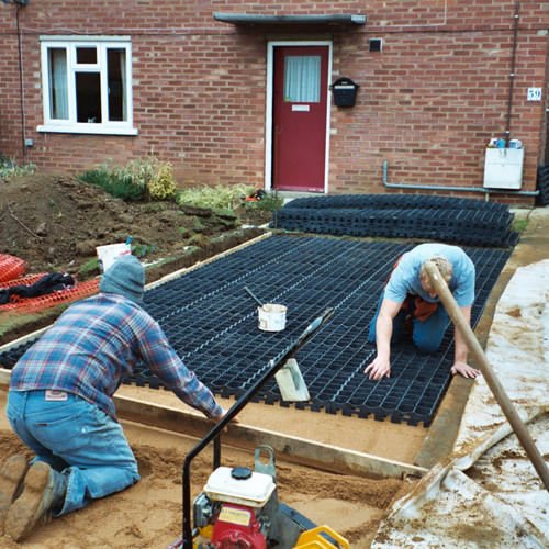 10' x 8' Driveway Porous Plastic Paving Grids for Grass and Gravel