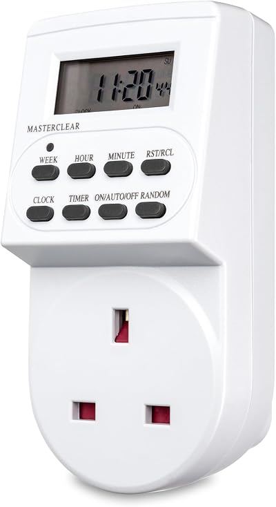 Defender Digital Timer Plug Socket 24 Hour LCD 10 On/Off 240V 13A 3120W