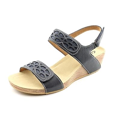 clarks leisa claytin sandals