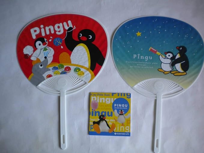 Amazon Co Jp かわいい 両面にピングーうちわx2種 中にもピングーメモ帳 住友生命 ホビー 通販