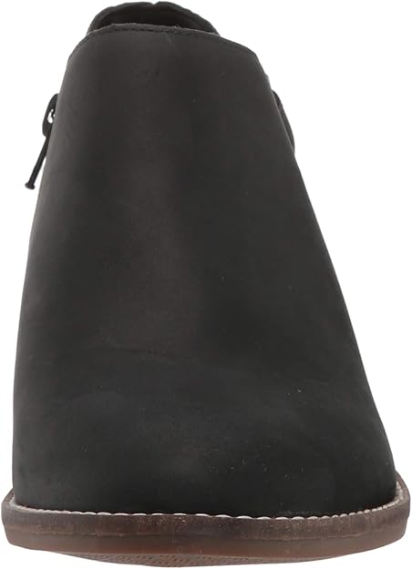 clarks camzin pull bootie