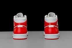 Nike Men's Air Jordan 1 Mid Se Basketball