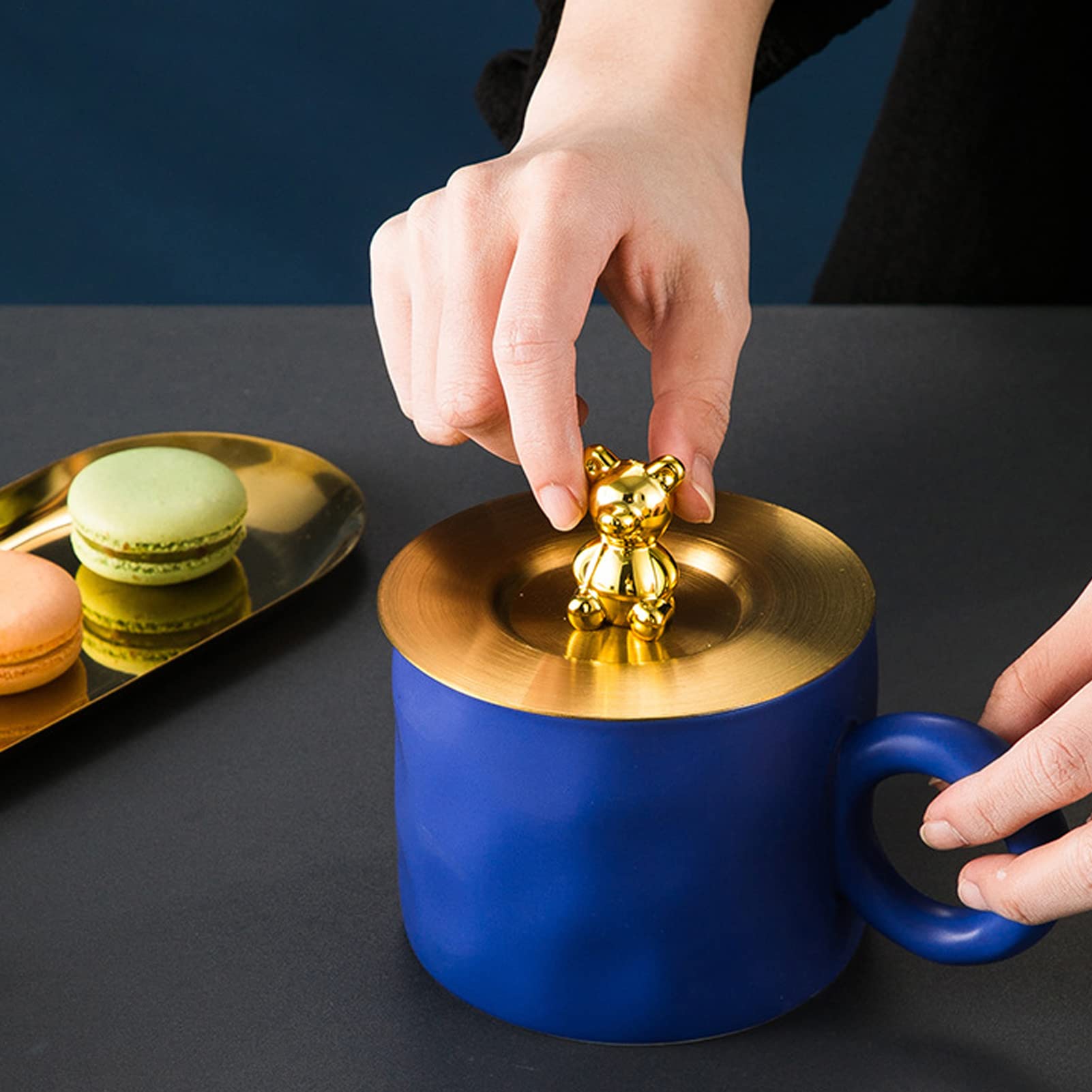 Drinking Cup Lid Cover,Stainless Steel Cup Cover Coffee Mug CoverRounded Edges Glossy Artistic Cup Lid for Mug Glass Cup (Gold)