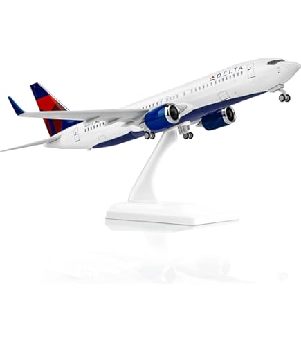 Amazon.com: GeminiJets G2DAL1115F Delta Air Lines Boeing 737