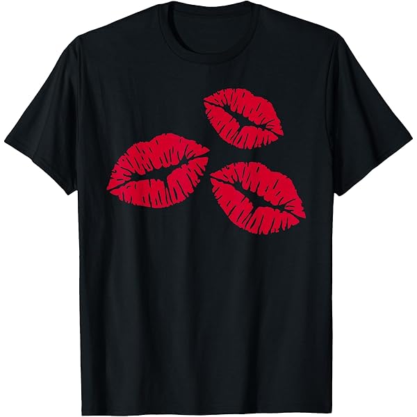 Amazon.com: Red kiss Lips with Heart T-Shirt : Clothing, Shoes