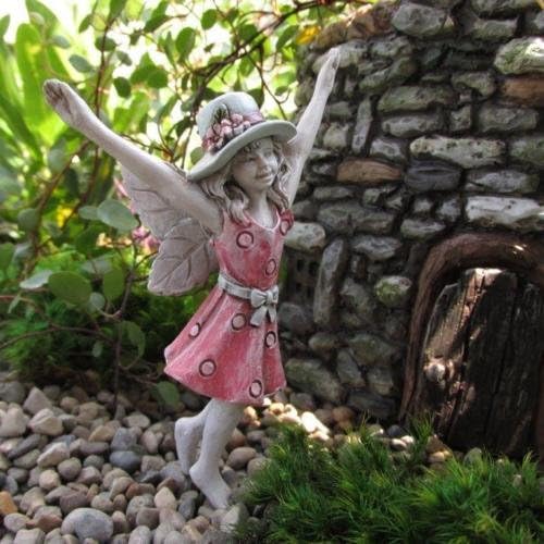 NEW~ Lexi ~ Miniature Dollhouse FAIRY GARDEN