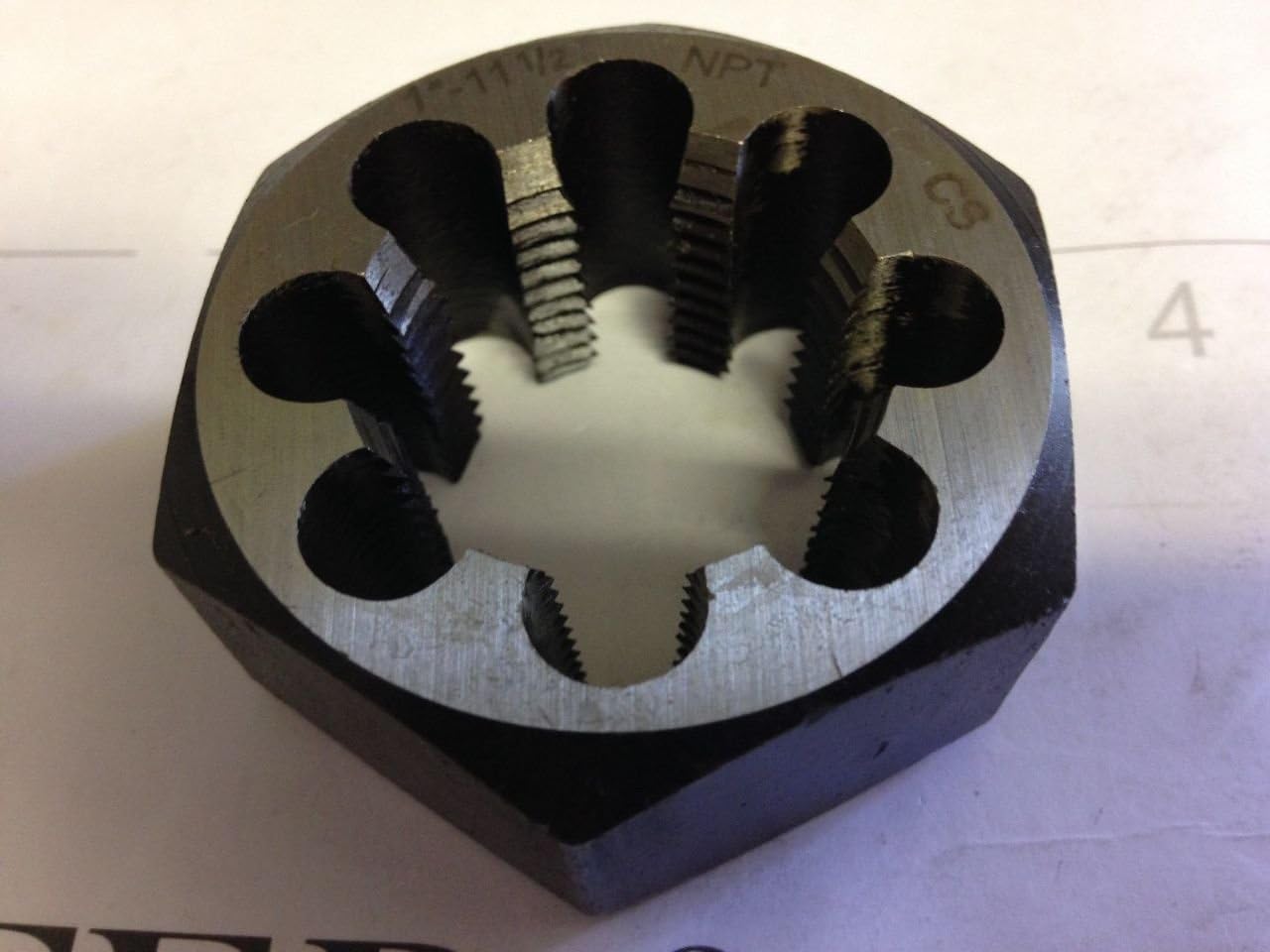 1" 11-1/2 NPT CARBON STEEL HEXAGONAL RE-THREADING PIPE DIE
