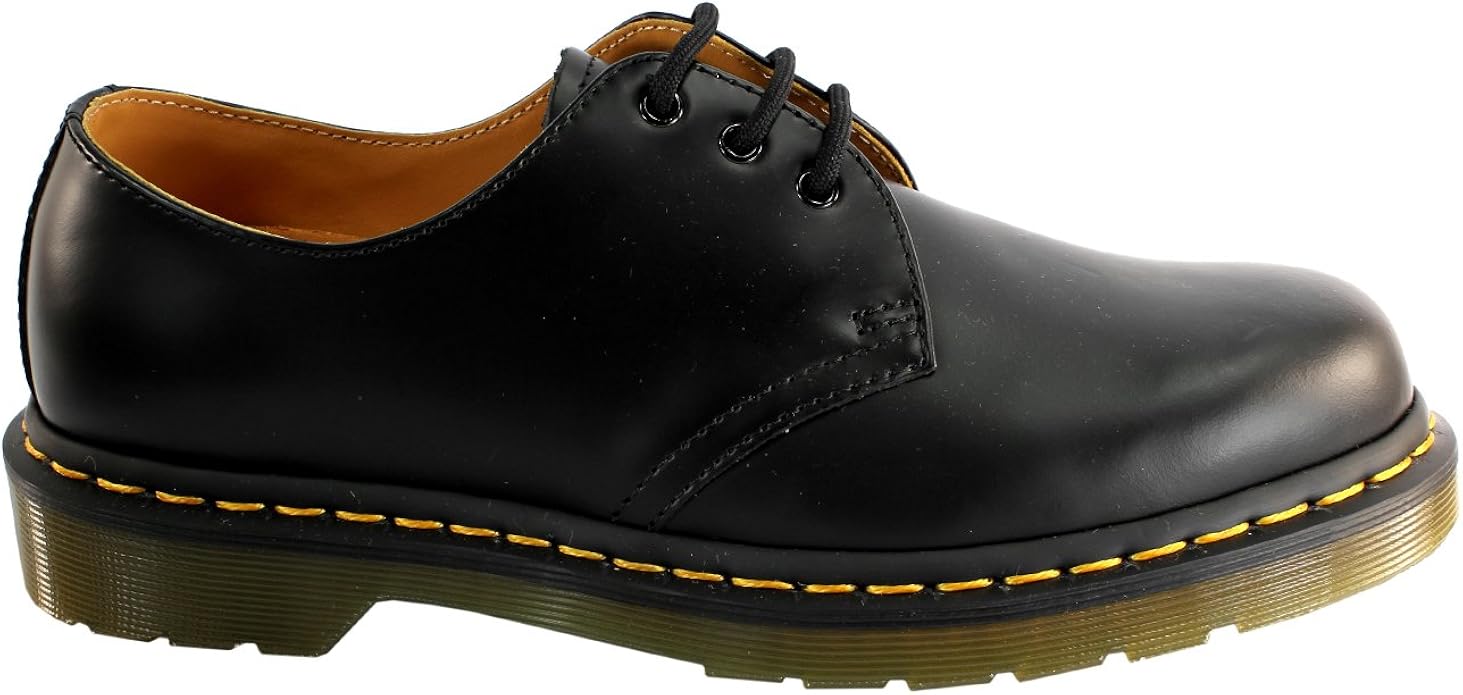 dr martens classic 1461