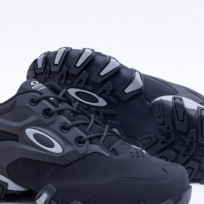 tenis oakley bravo 2.0