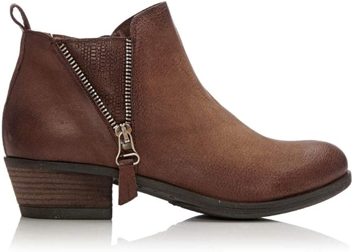 moda in pelle tan ankle boots