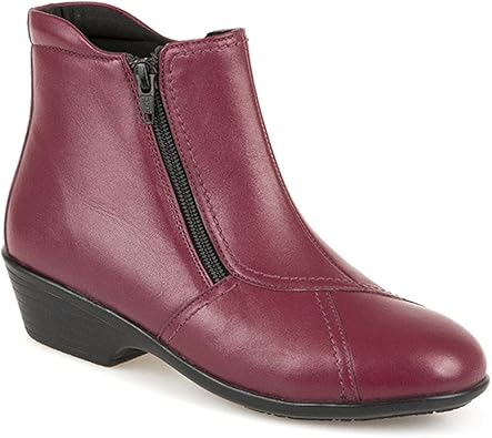 matron ella clarks boots