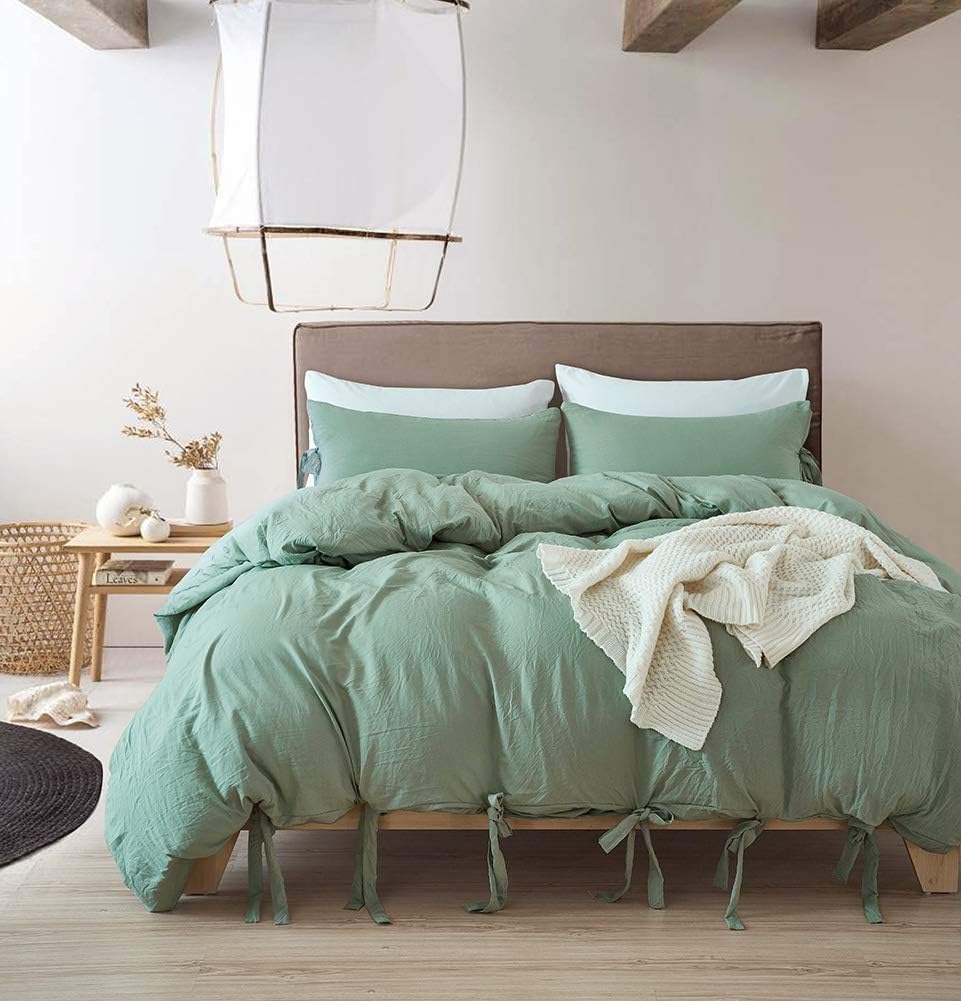 TCXZTYJH Green Duvet Cover Set with Bow Ties 3 Pieces Bedding Set Decorated Lace-ups (1 Quilt Cover Solid+2 Pillowcases) with Bowknot Closure Microfiber King Size